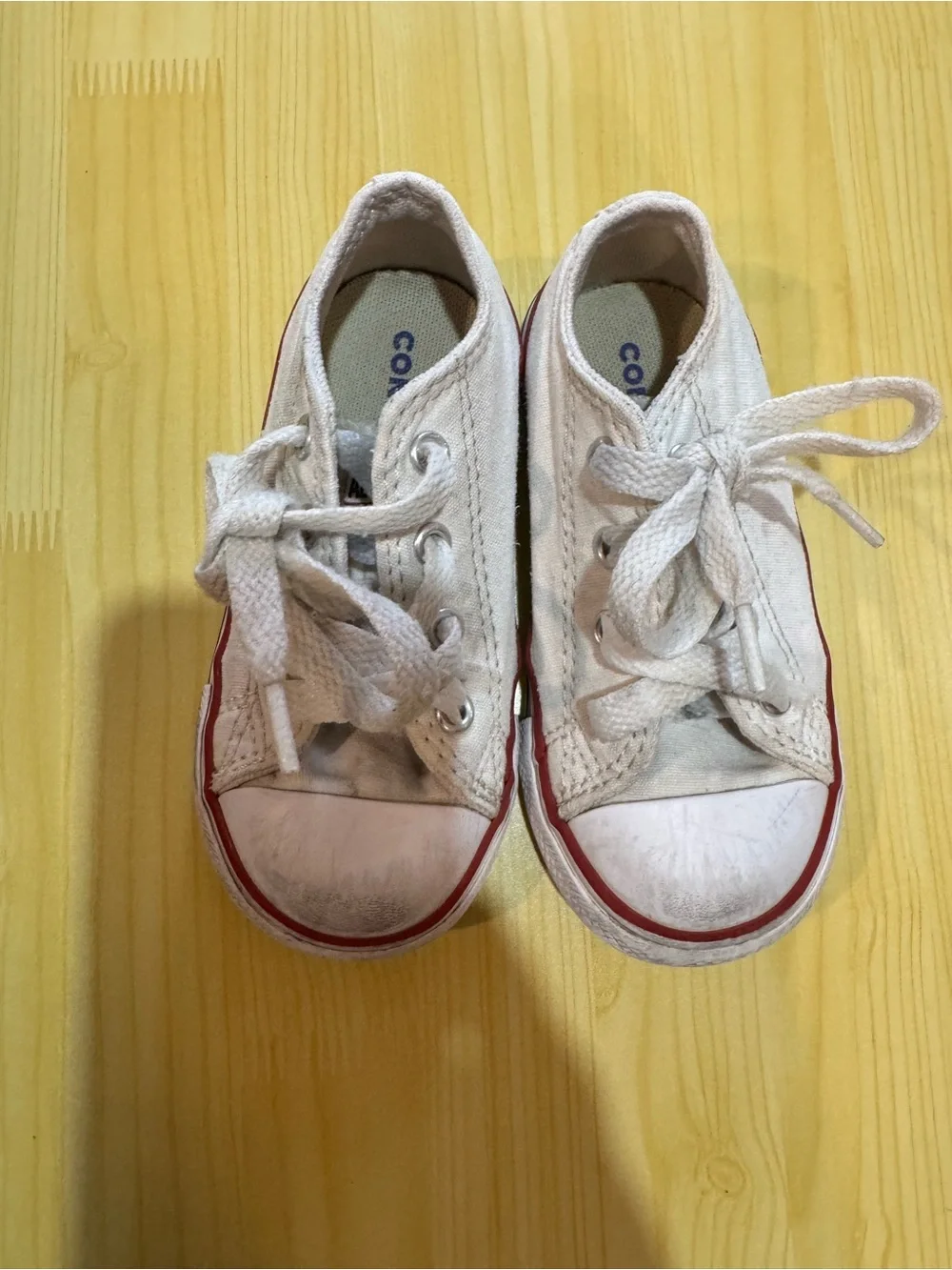 Converse Toddler' Chuck Taylor All Star Low-Top Sneakers in White Size 7